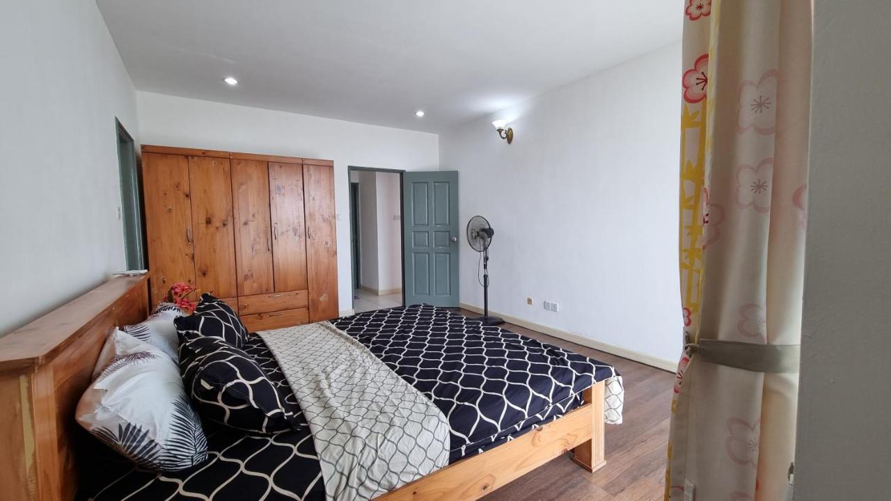 Kenyalang Emerald Riverine Resort Homestay 쿠칭 외부 사진