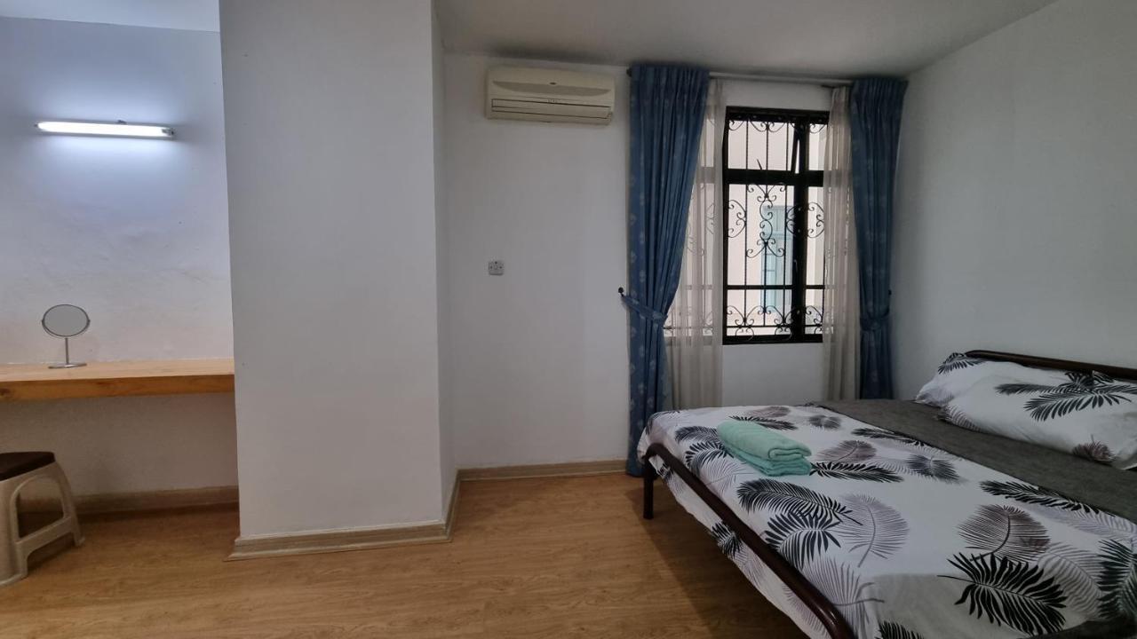 Kenyalang Emerald Riverine Resort Homestay 쿠칭 외부 사진